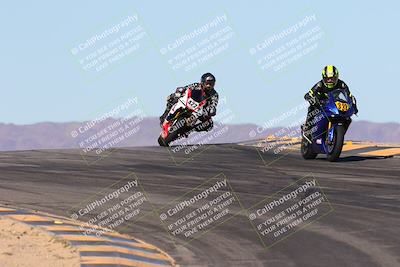 media/Jan-10-2025-CVMA Friday Practice (Fri) [[489e0da257]]/Group 4 and Trackday/Session 3 (Turns 9 and 10)/